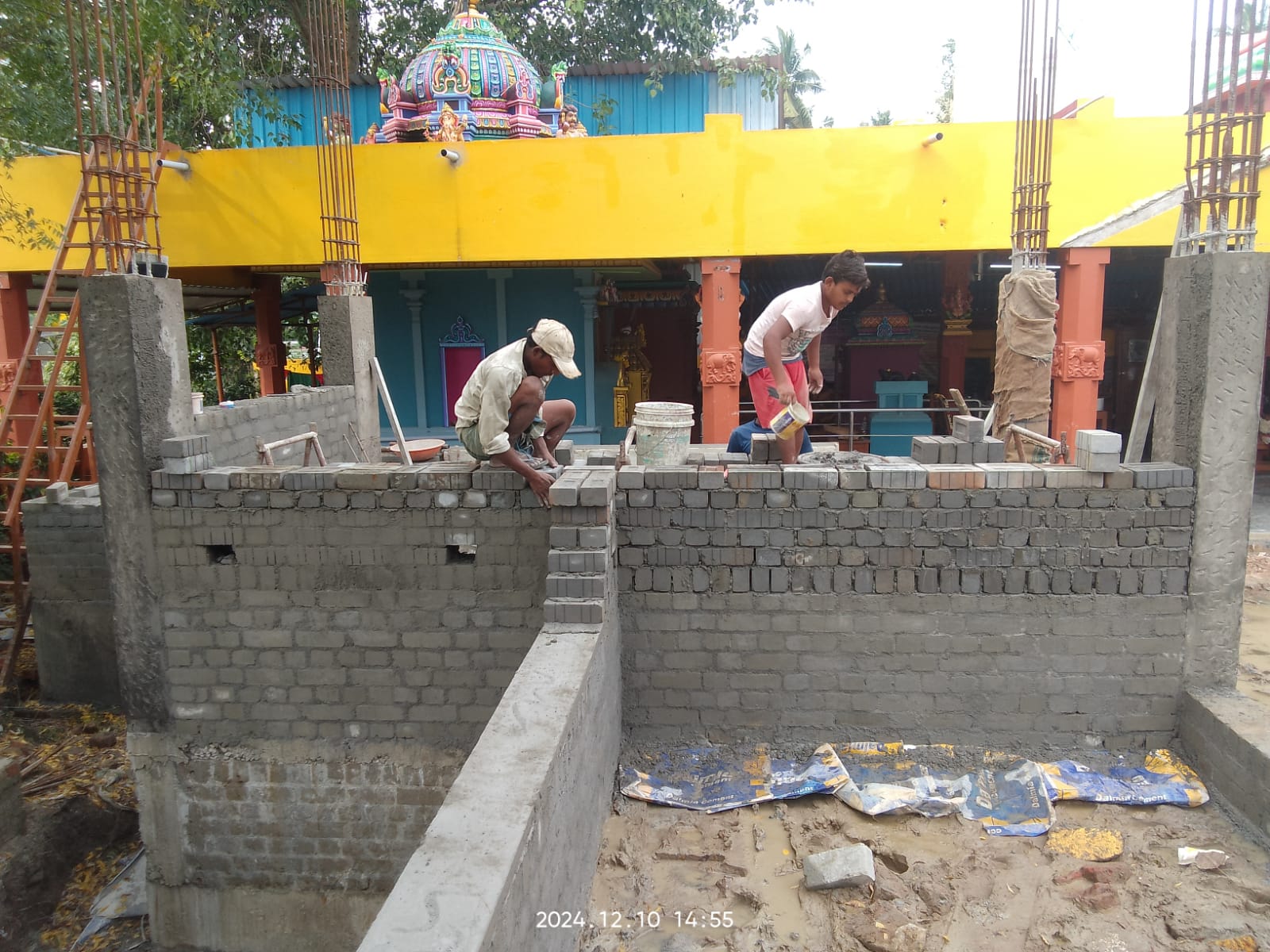 Brick wall construction